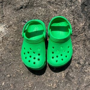Kids Crocs size 6